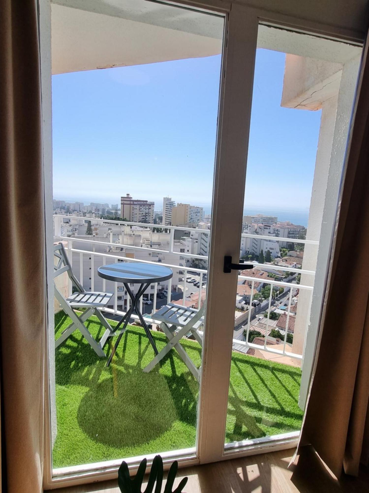 Acuario Moderno Estudio Vistas Al Mar Appartement Benalmádena